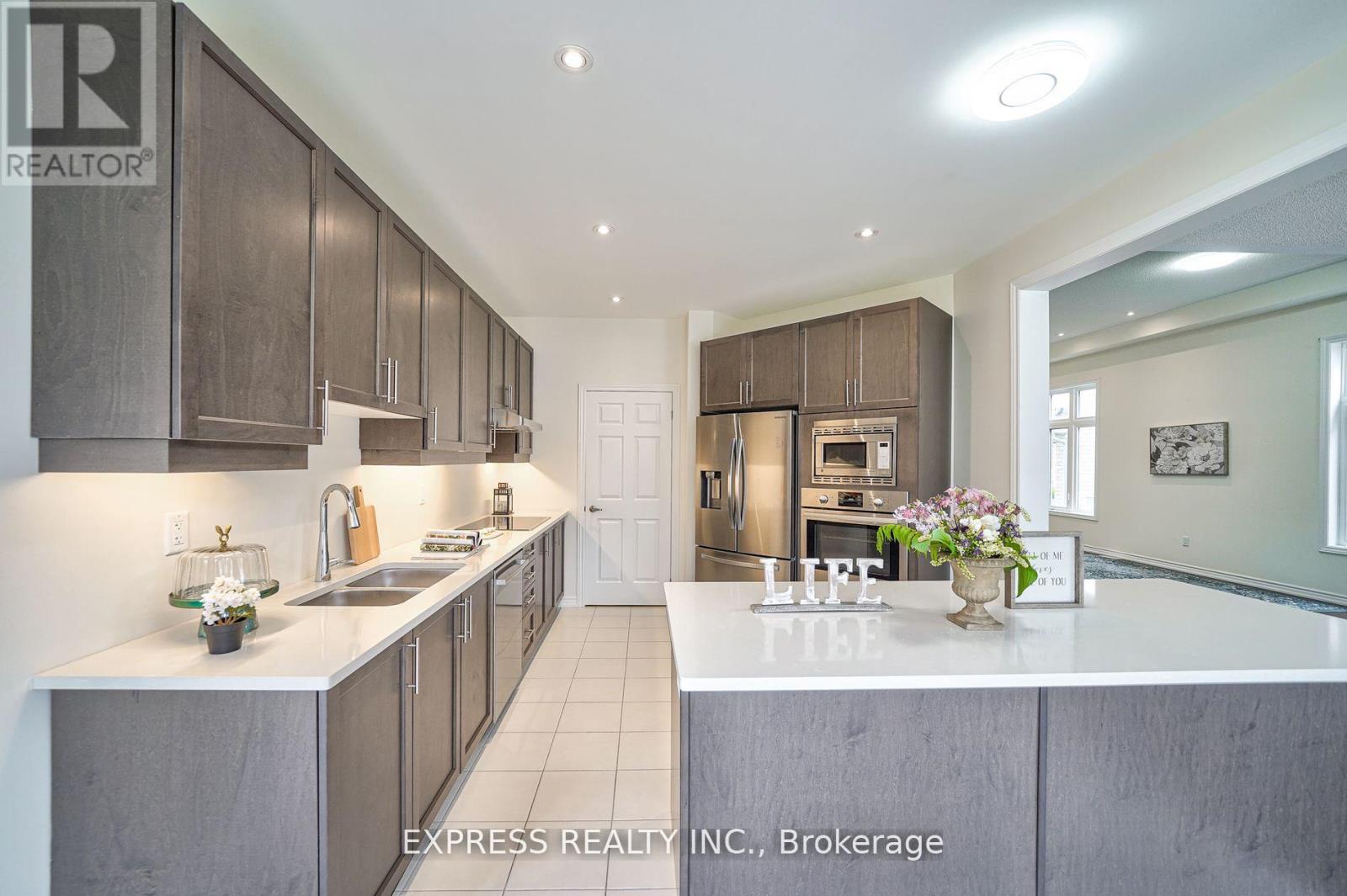 6 Morley Crescent, Whitby (Rolling Acres), Ontario  L1R 0P1 - Photo 14 - E12014799