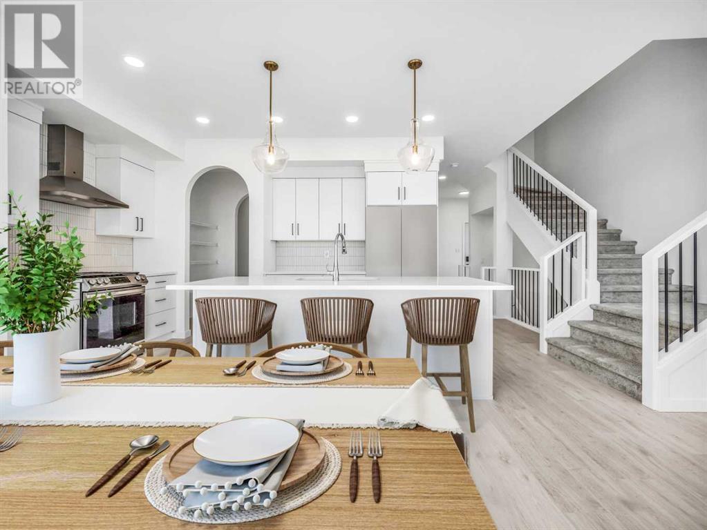 Property at 774 Violet Place W image 1