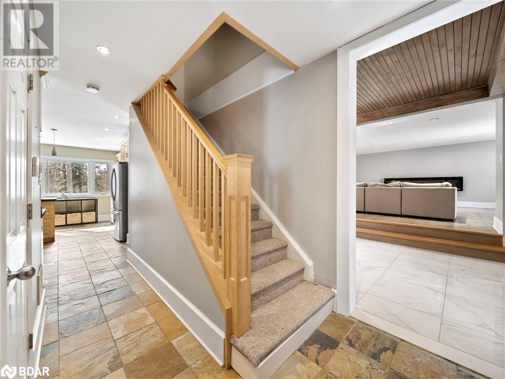 1 Pine Spring, Barrie, Ontario  L4M 4Y8 - Photo 18 - 40705254