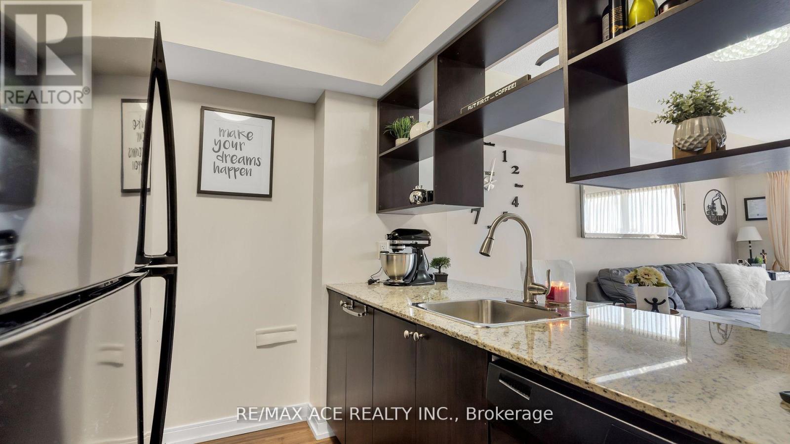 1410 - 151 Village Green Square, Toronto, Ontario  M1S 0K5 - Photo 6 - E12014914