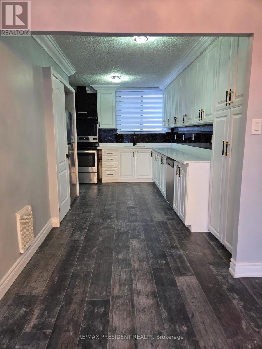 Property at 103 - 665 KENNEDY ROAD image 4