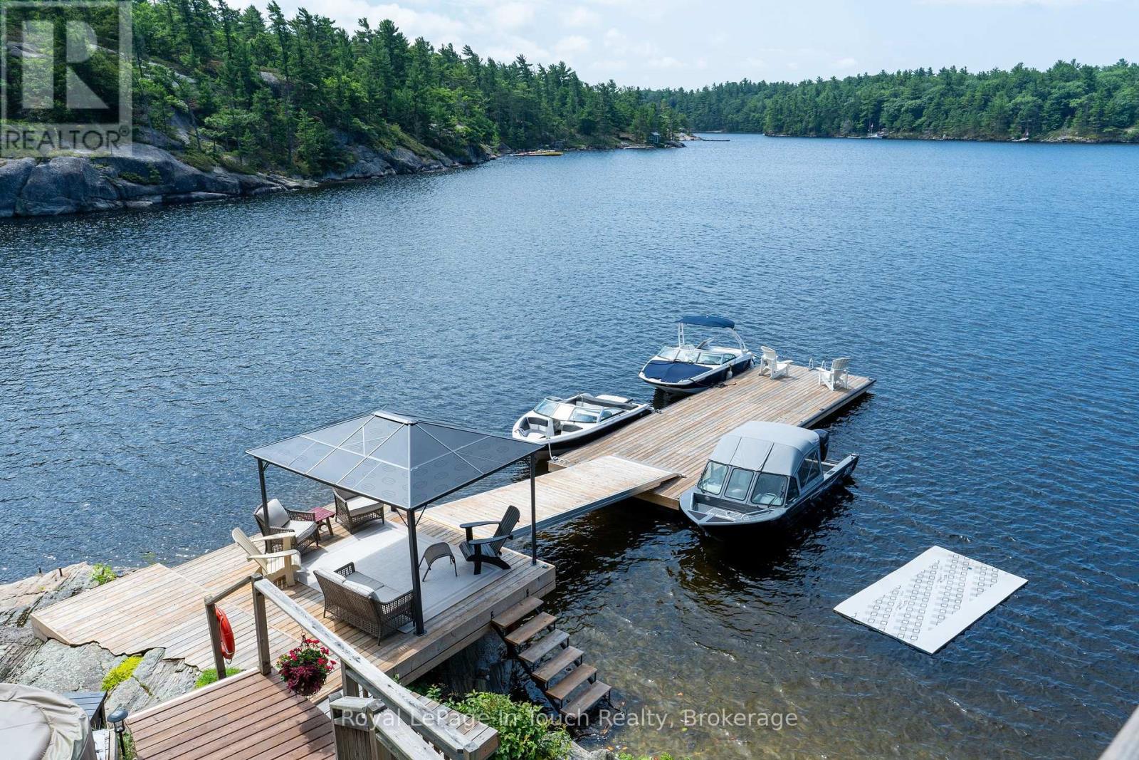 18588 Georgian Bay Shore, Georgian Bay, Ontario  P0E 1E0 - Photo 2 - X12014904