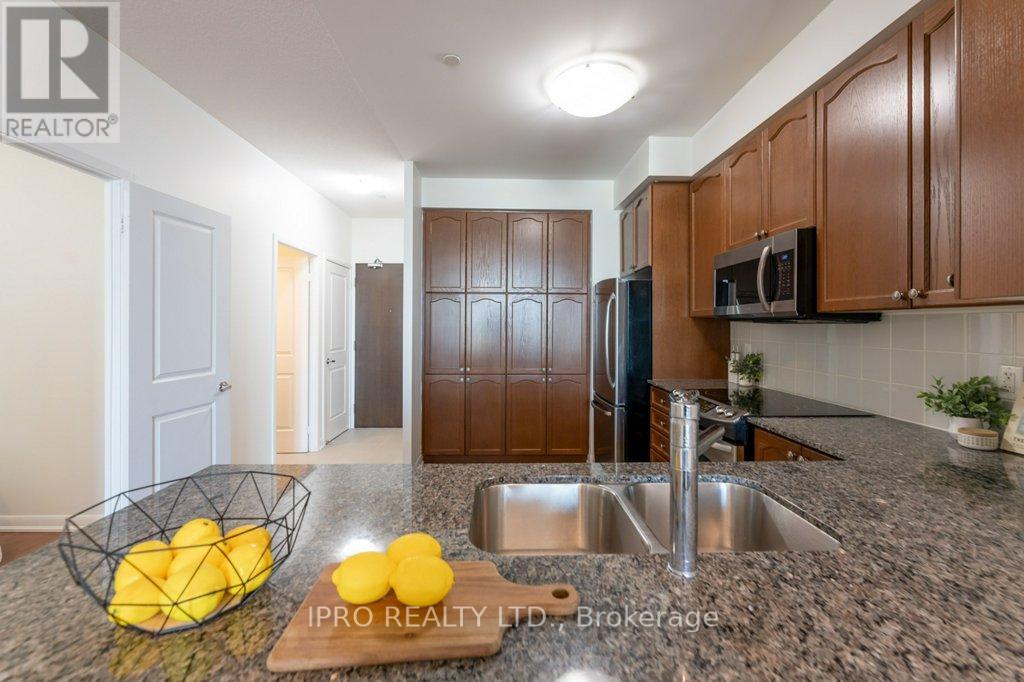 308 - 205 Sherway Gardens Road E, Toronto, Ontario  M9C 0A5 - Photo 11 - W12014863