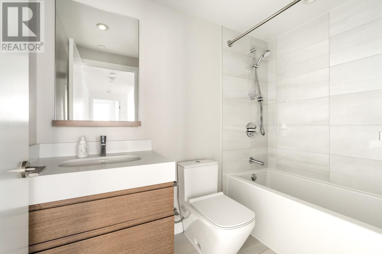 Listing Picture 13 of 30 : 1109 6537 TELFORD AVENUE, Burnaby / 本拿比 - 魯藝地產 Yvonne Lu Group - MLS Medallion Club Member