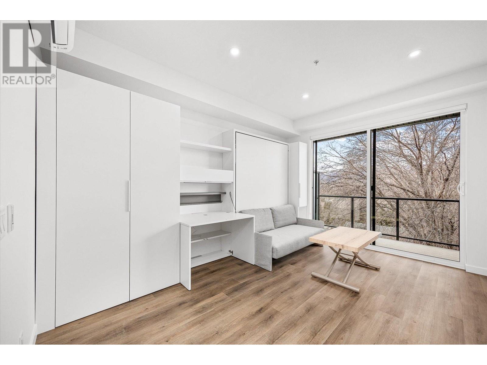 Property at 1274 Devonshire Avenue Unit# 307 Lot# 32 image 4