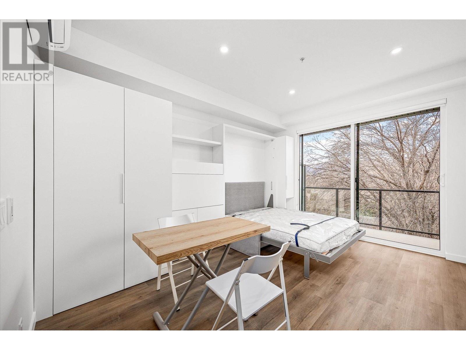 Property at 1274 Devonshire Avenue Unit# 307 Lot# 32 image 5