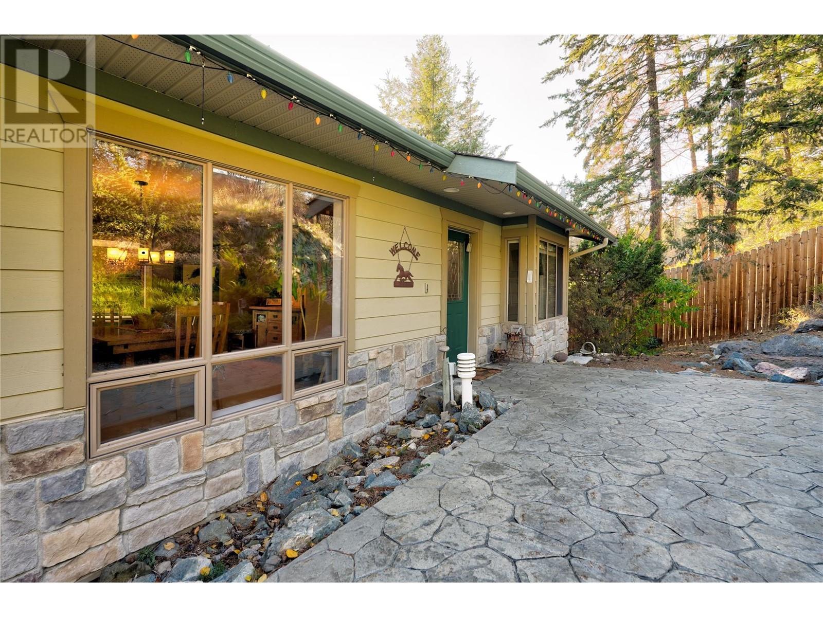 Property at 5203 Silver Court image 3