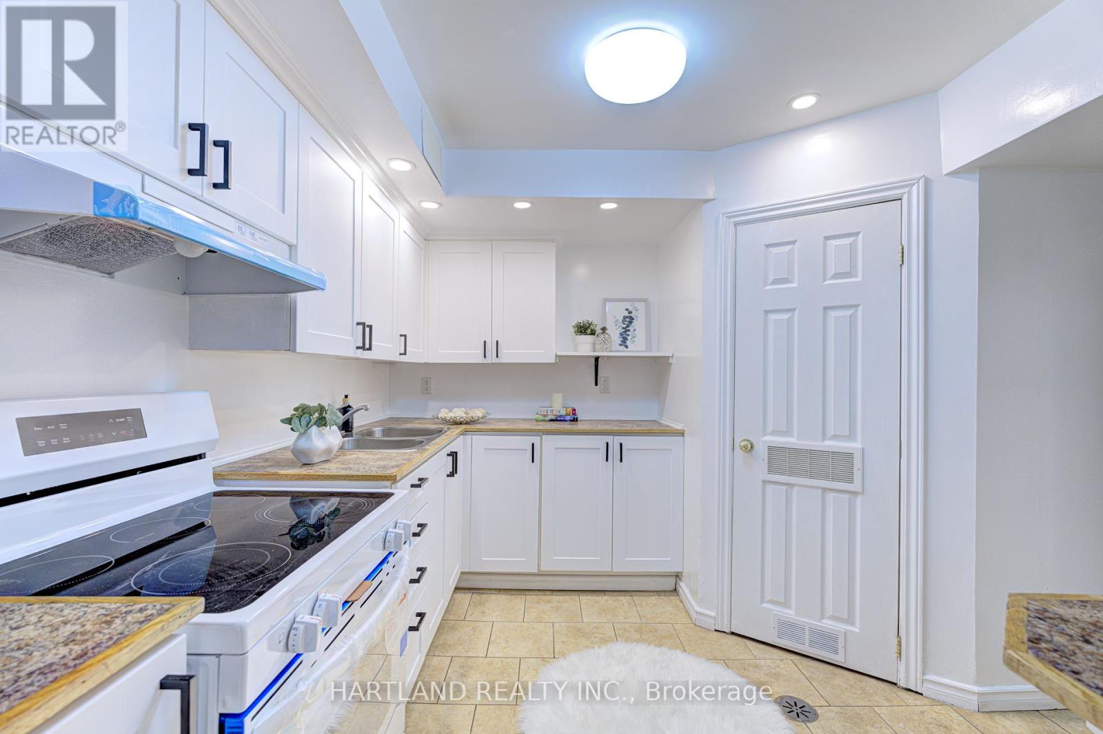4124 Dursley Crescent, Mississauga, Ontario  L4Z 1J7 - Photo 19 - W12013562