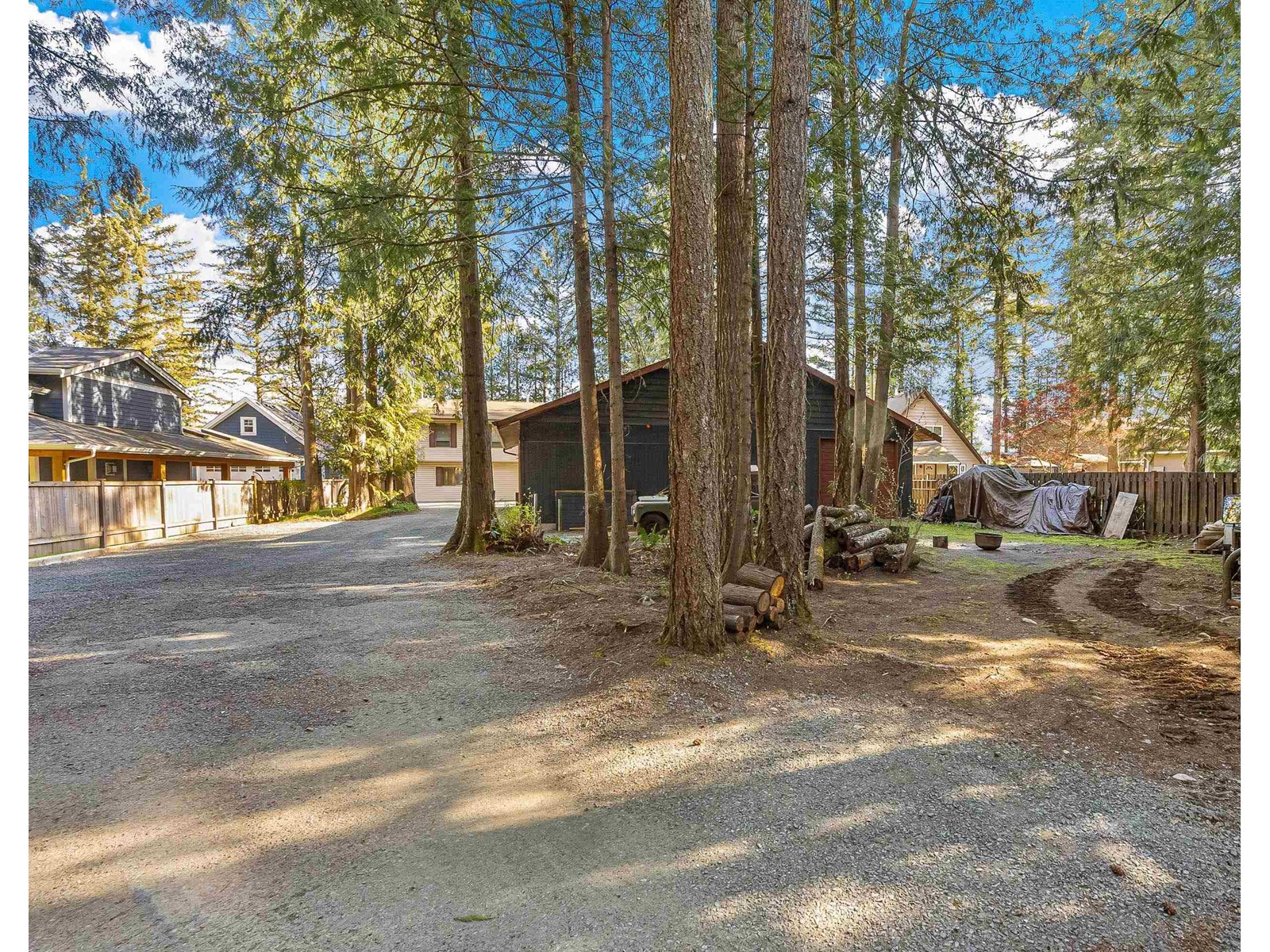 45621 Sleepy Hollow Road, Cultus Lake North, Cultus Lake, British Columbia  V2R 5A5 - Photo 4 - R2976555