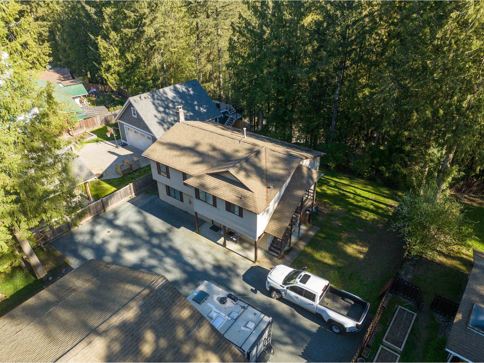 Property at 45621 SLEEPY HOLLOW ROAD image 1