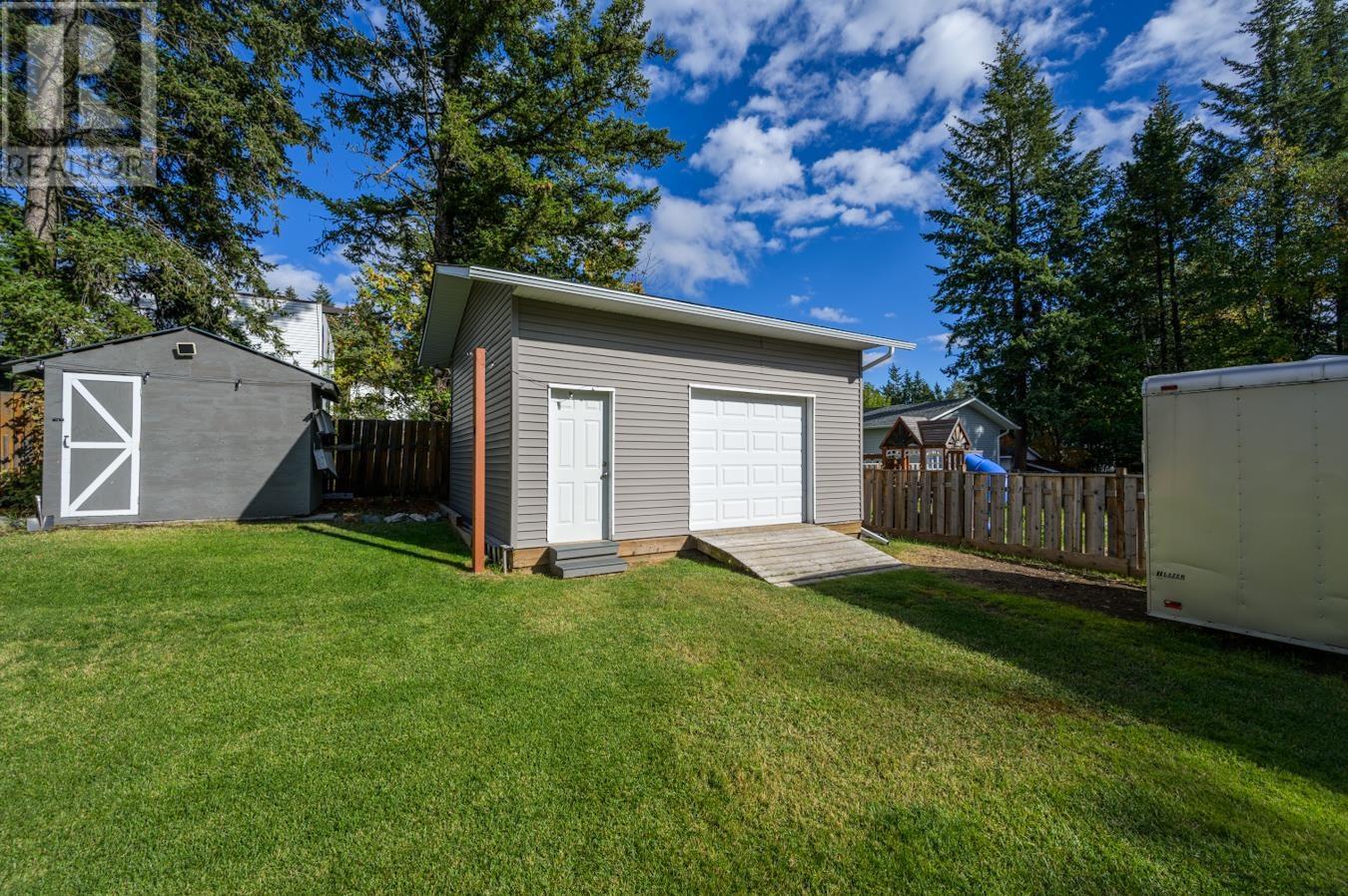2998 Berwick Drive, Prince George, British Columbia  V2K 3R7 - Photo 12 - R2976896