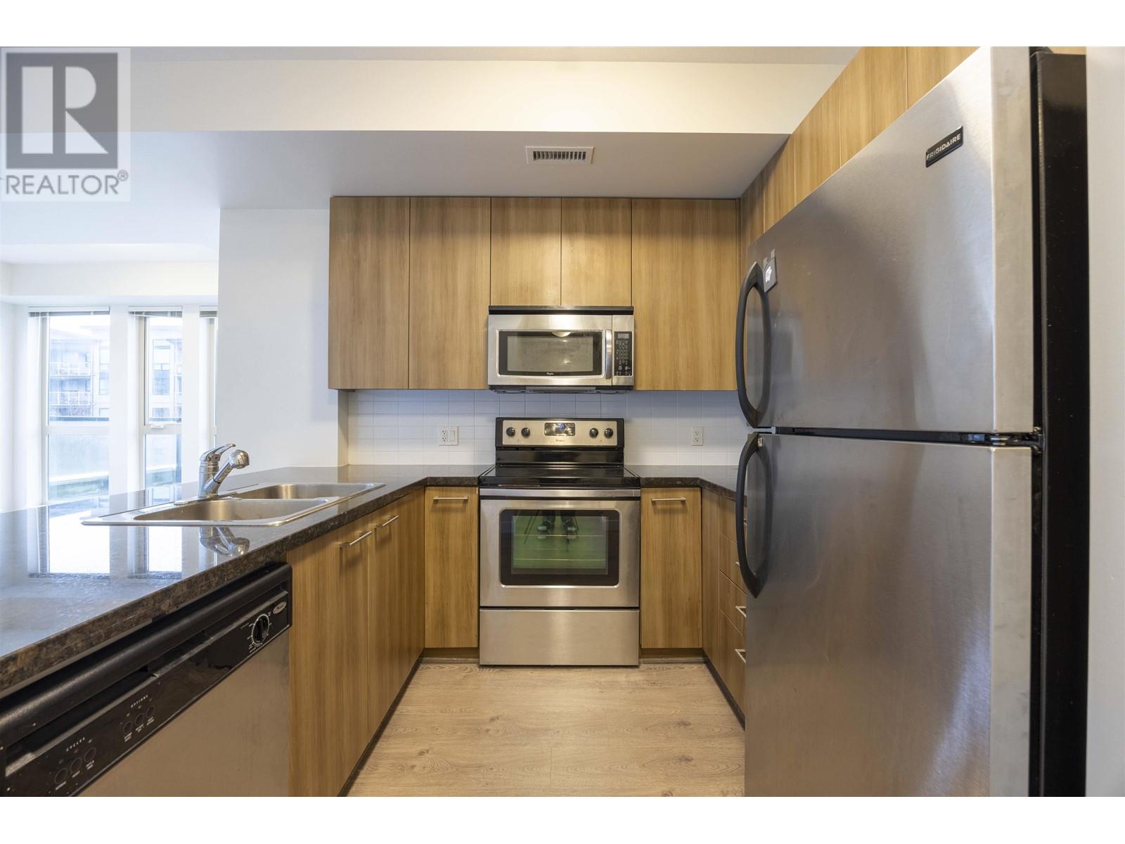 Listing Picture 4 of 20 : 292 4133 STOLBERG STREET, Richmond / 烈治文 - 魯藝地產 Yvonne Lu Group - MLS Medallion Club Member