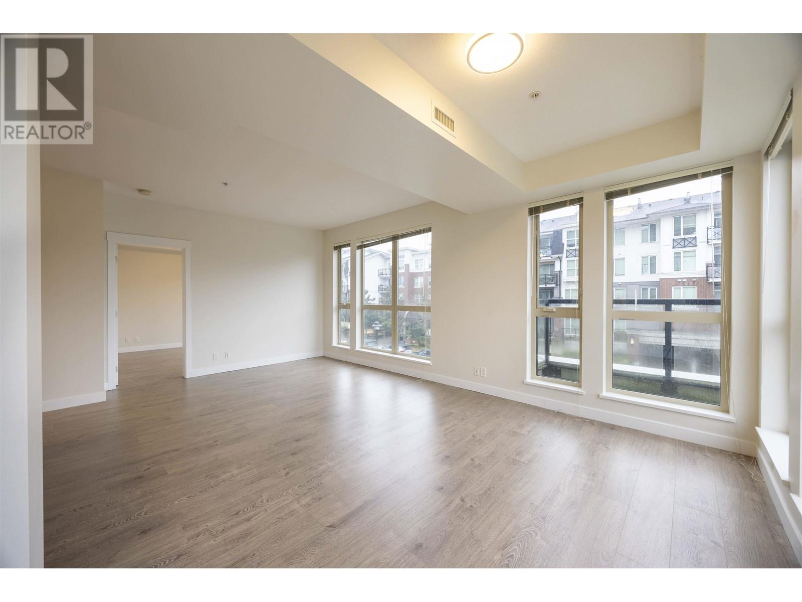 Listing Picture 6 of 20 : 292 4133 STOLBERG STREET, Richmond / 烈治文 - 魯藝地產 Yvonne Lu Group - MLS Medallion Club Member