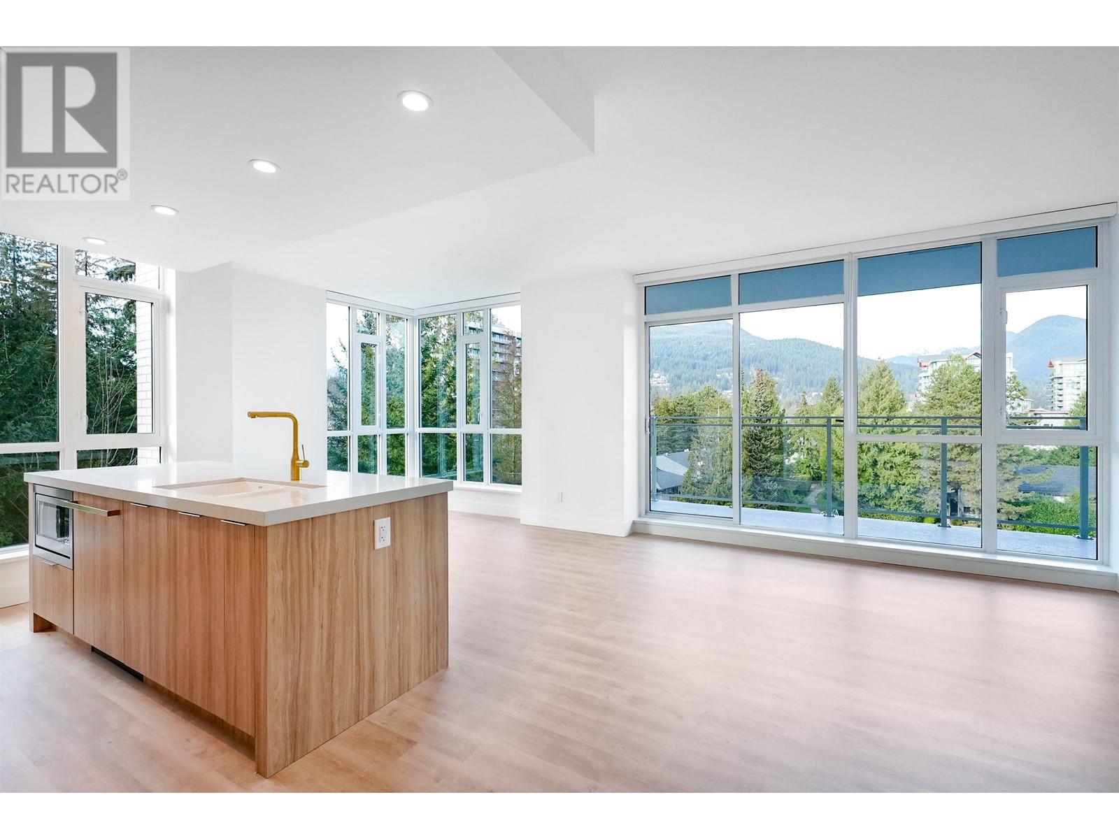 702 2375 Emery Court, North Vancouver, British Columbia  V0V 0V0 - Photo 9 - R2976838