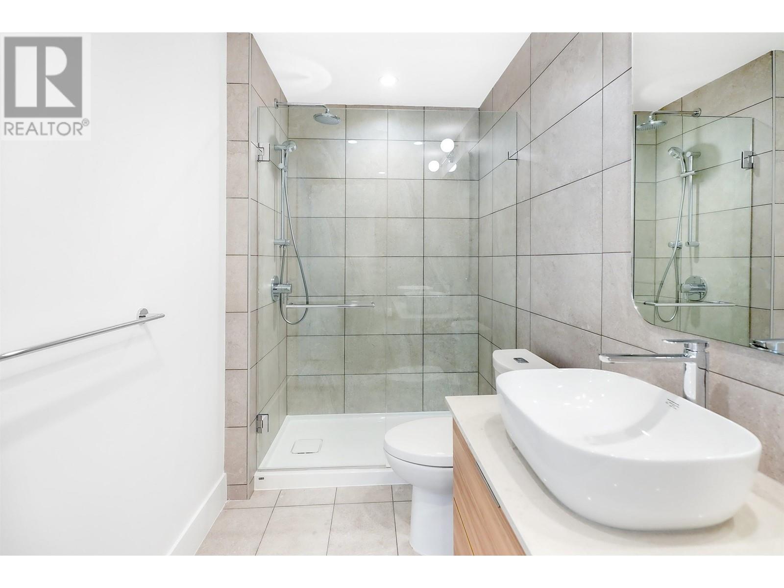 702 2375 Emery Court, North Vancouver, British Columbia  V0V 0V0 - Photo 12 - R2976838
