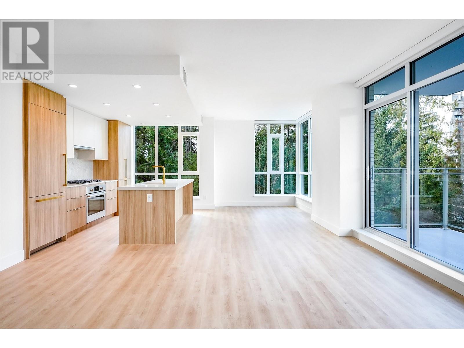 702 2375 Emery Court, North Vancouver, British Columbia  V0V 0V0 - Photo 3 - R2976838