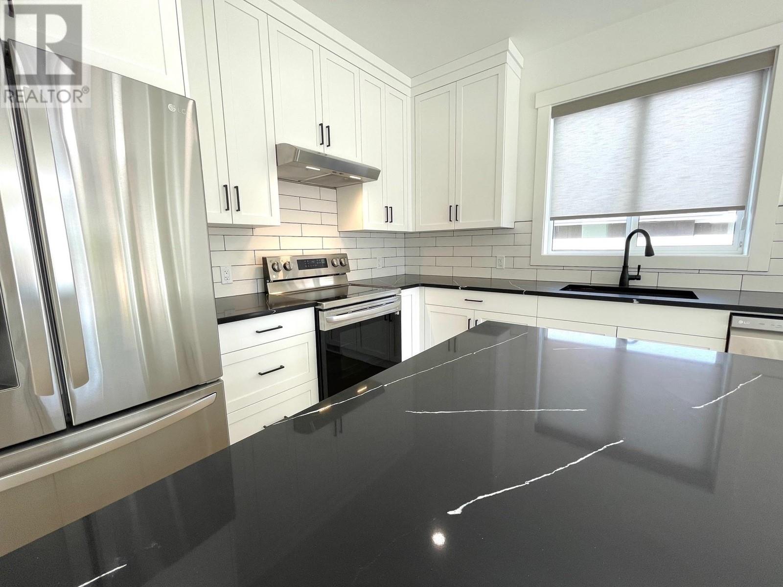 Property at 1788 Nicola Avenue image 2