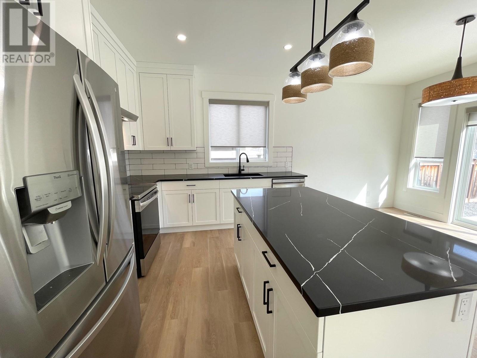 Property at 1788 Nicola Avenue image 3