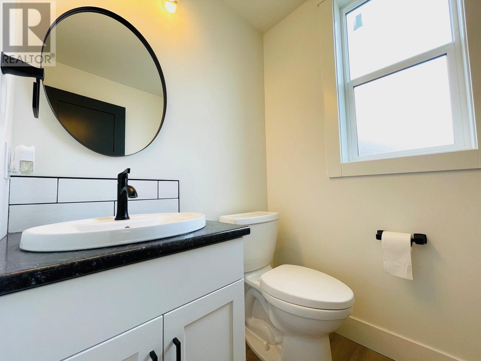 1788 Nicola Avenue, Merritt, British Columbia  V1K 1B8 - Photo 9 - 10338574