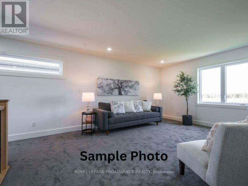 35 Fraser Drive, Quinte West, Ontario  K0K 1E0 - Photo 8 - X12015032
