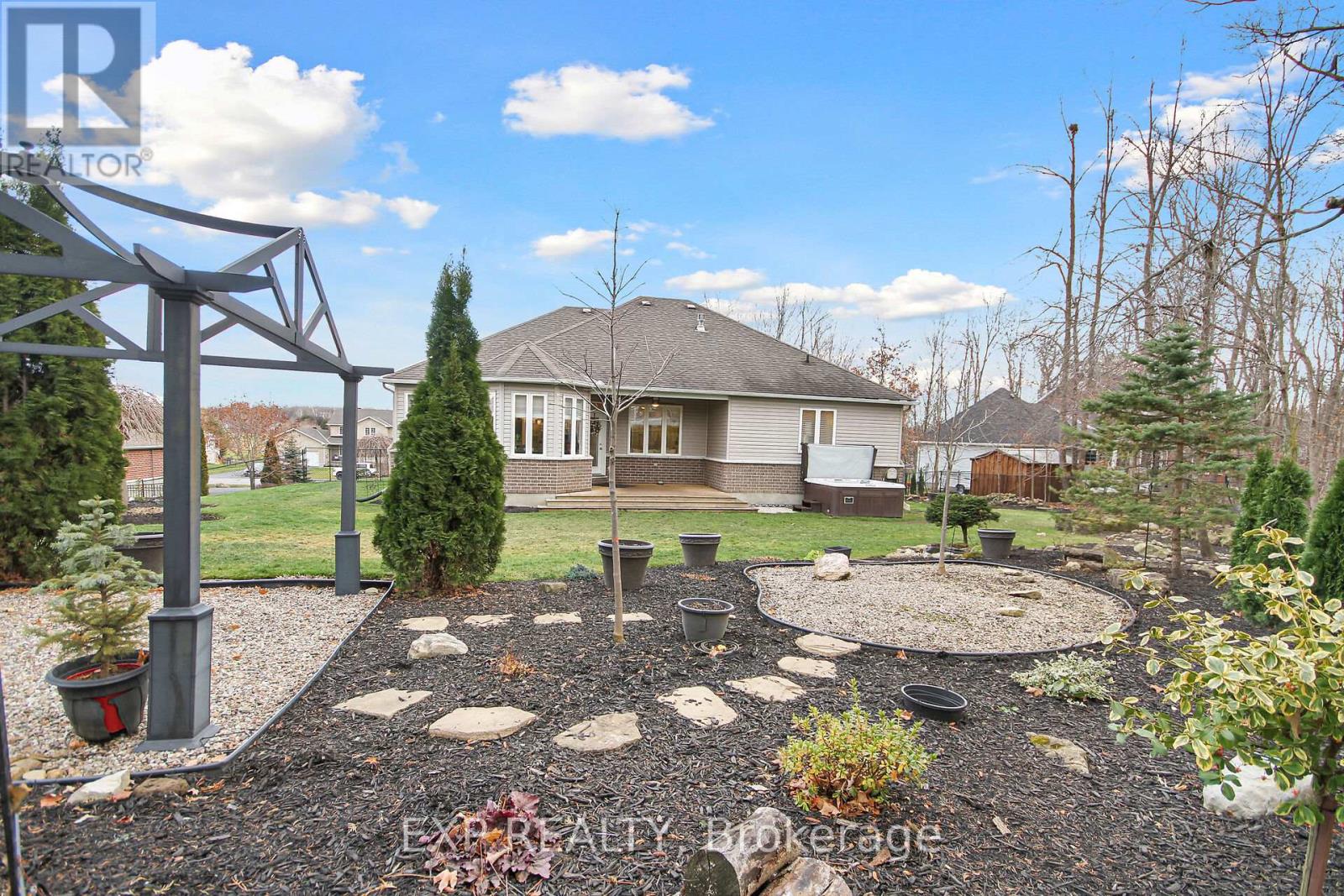 6654 STILLWOOD DRIVE Ottawa