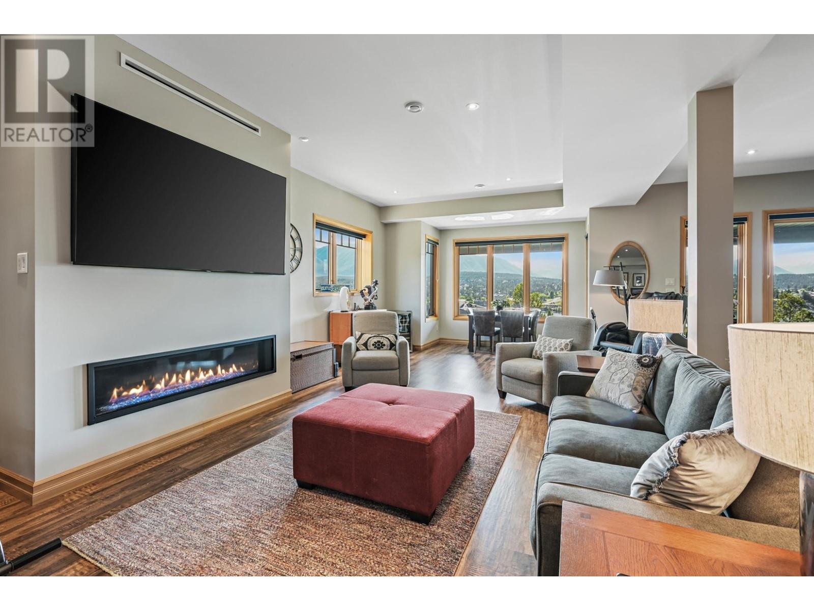717 Lakeview Drive, Windermere, British Columbia  V0A 1K3 - Photo 36 - 10335288