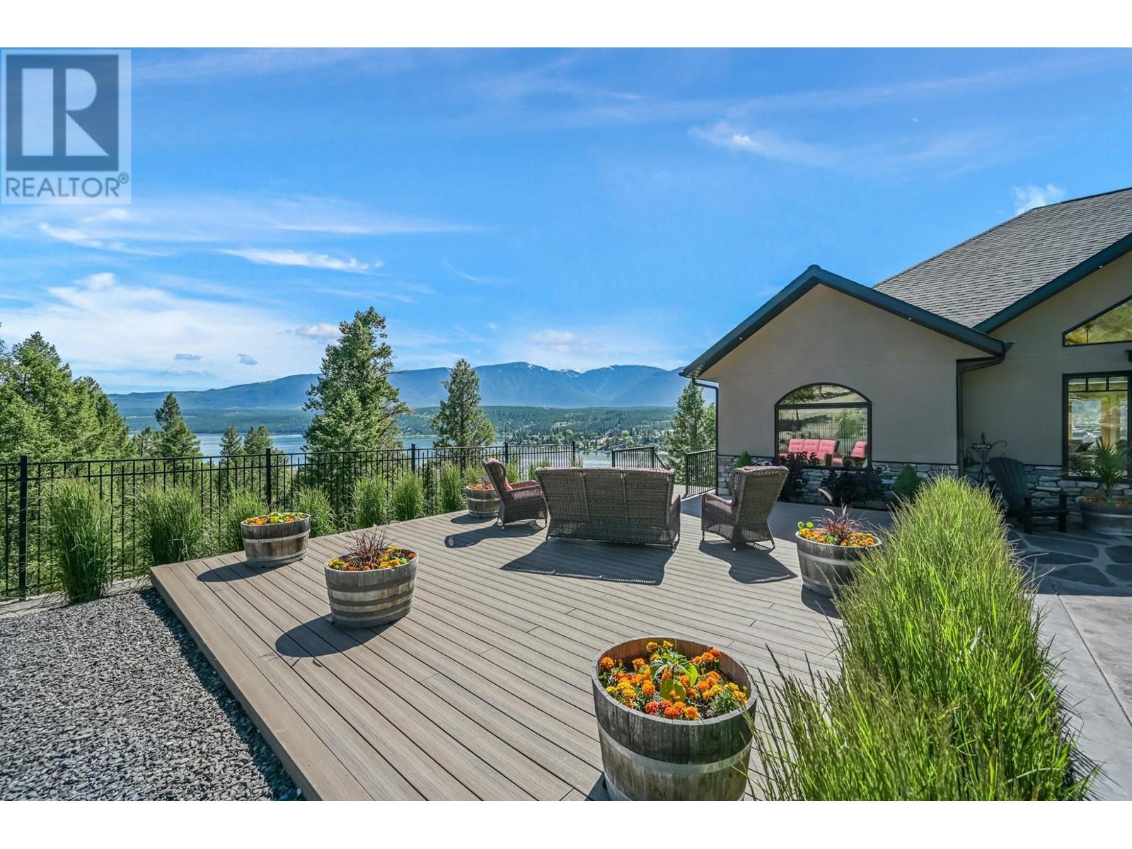 717 Lakeview Drive, Windermere, British Columbia  V0A 1K3 - Photo 50 - 10335288
