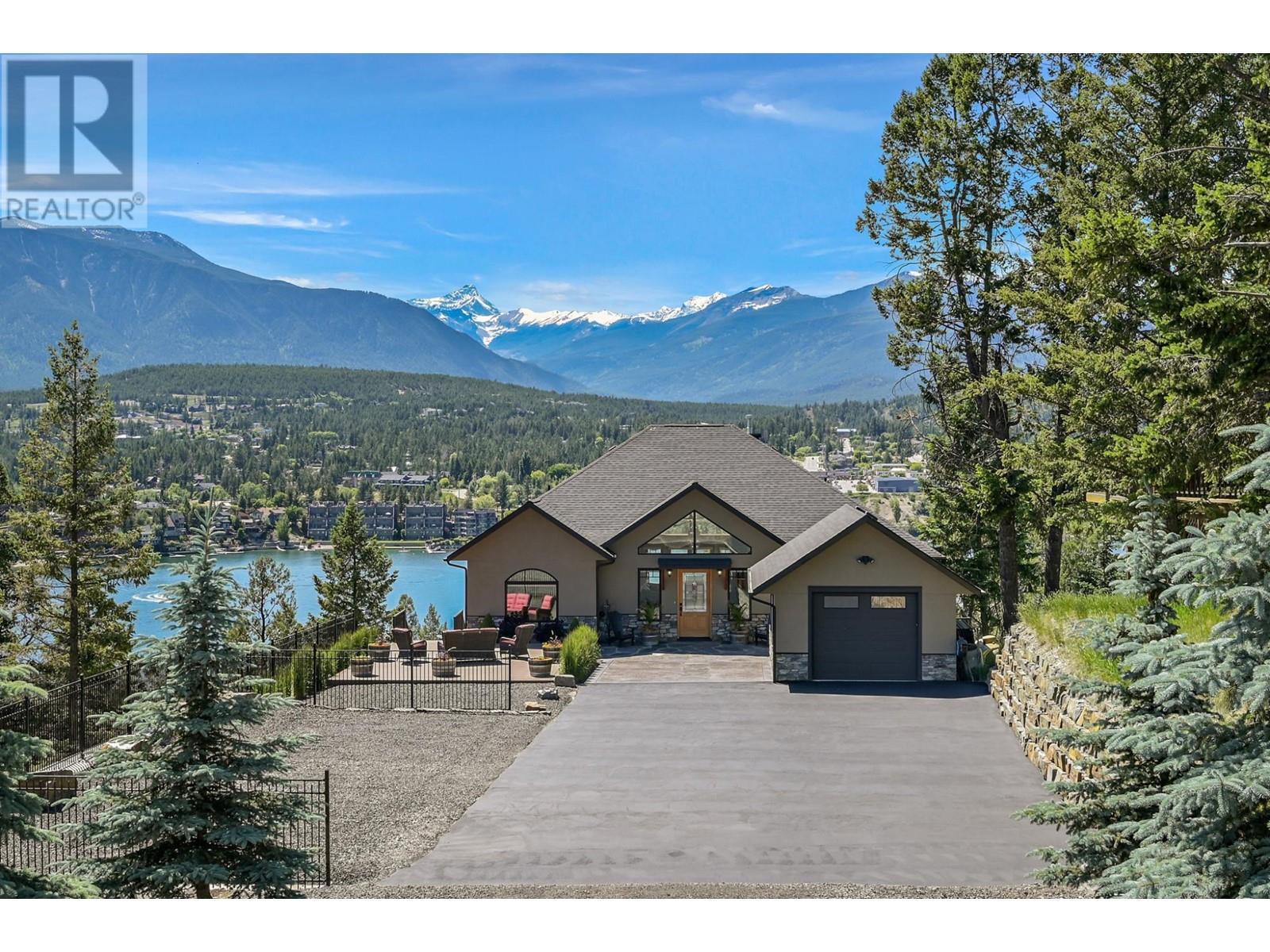 717 Lakeview Drive, Windermere, British Columbia  V0A 1K3 - Photo 46 - 10335288
