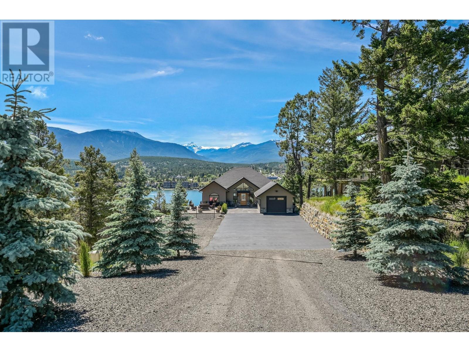 717 Lakeview Drive, Windermere, British Columbia  V0A 1K3 - Photo 47 - 10335288