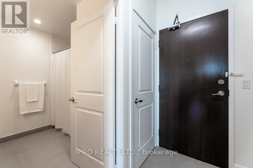 308 - 205 Sherway Gardens Road E, Toronto, Ontario  M9C 0A5 - Photo 2 - W12014863
