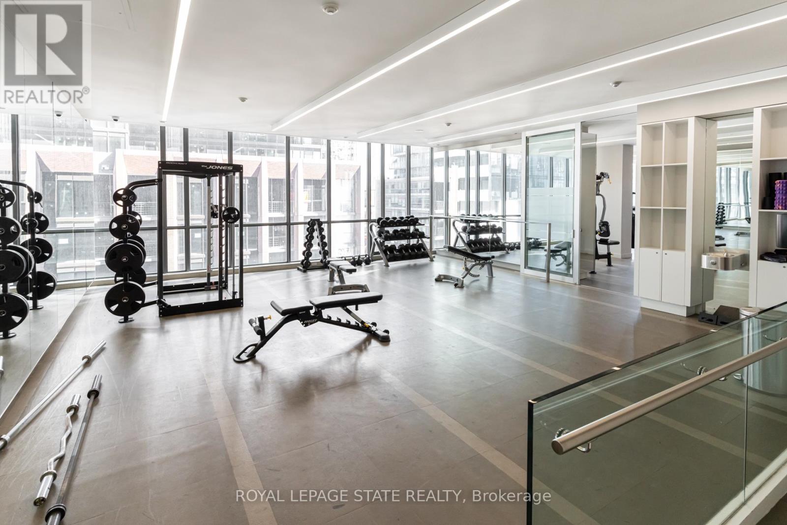 1407 - 8 Charlotte Street, Toronto, Ontario  M5V 0K4 - Photo 32 - C12014988