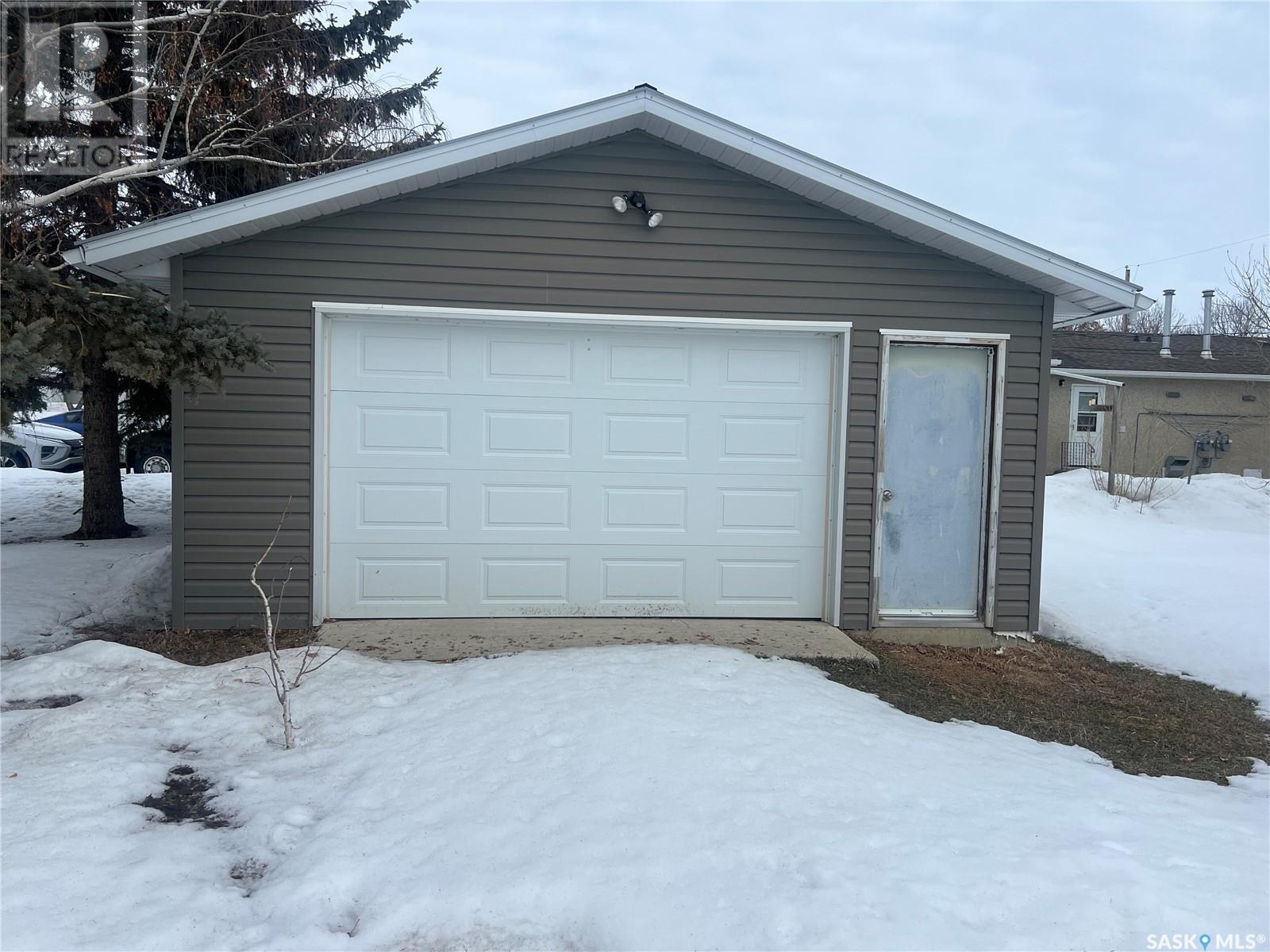 501 Reed Street, Morse, Saskatchewan  S0H 3C0 - Photo 15 - SK998680