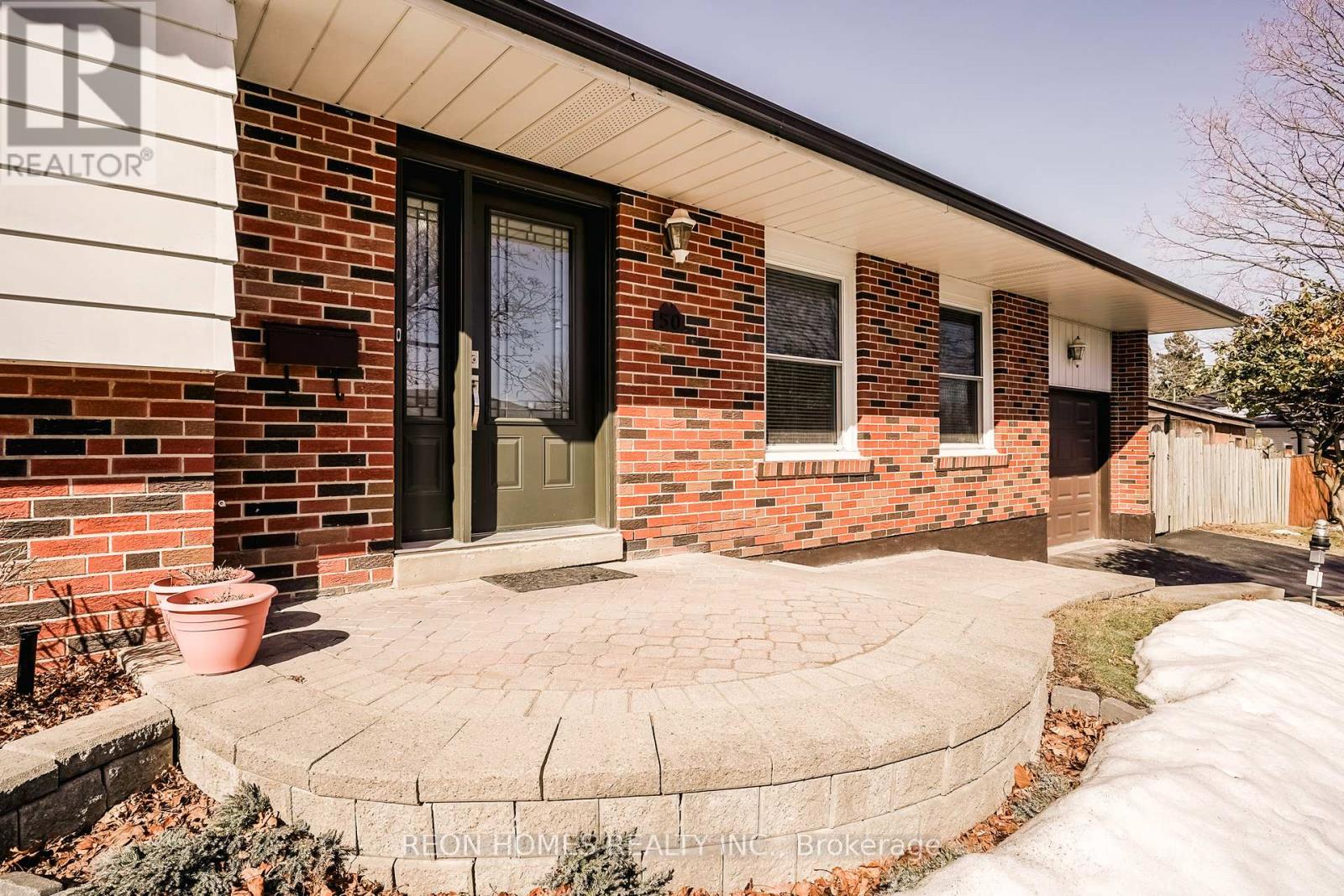 Property at 50 CHAPAIS CRESCENT image 2