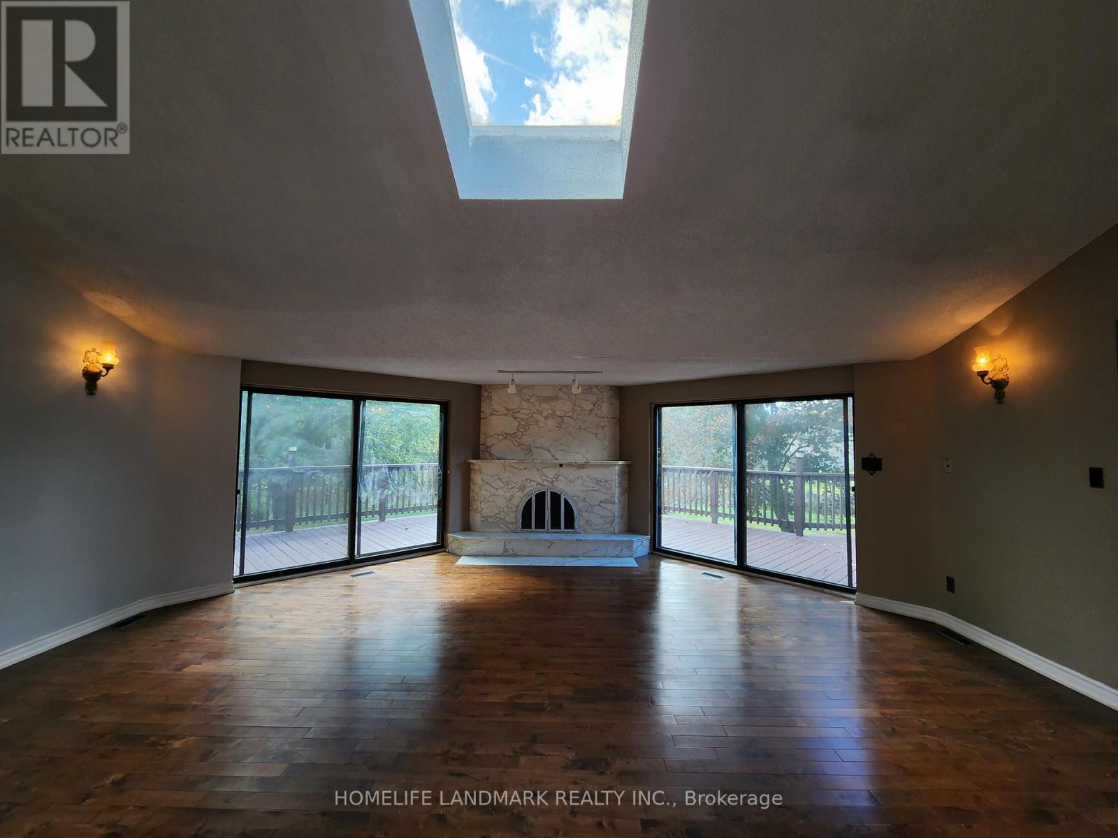 Property at 20 EXECUTIVE DRIVE image 2