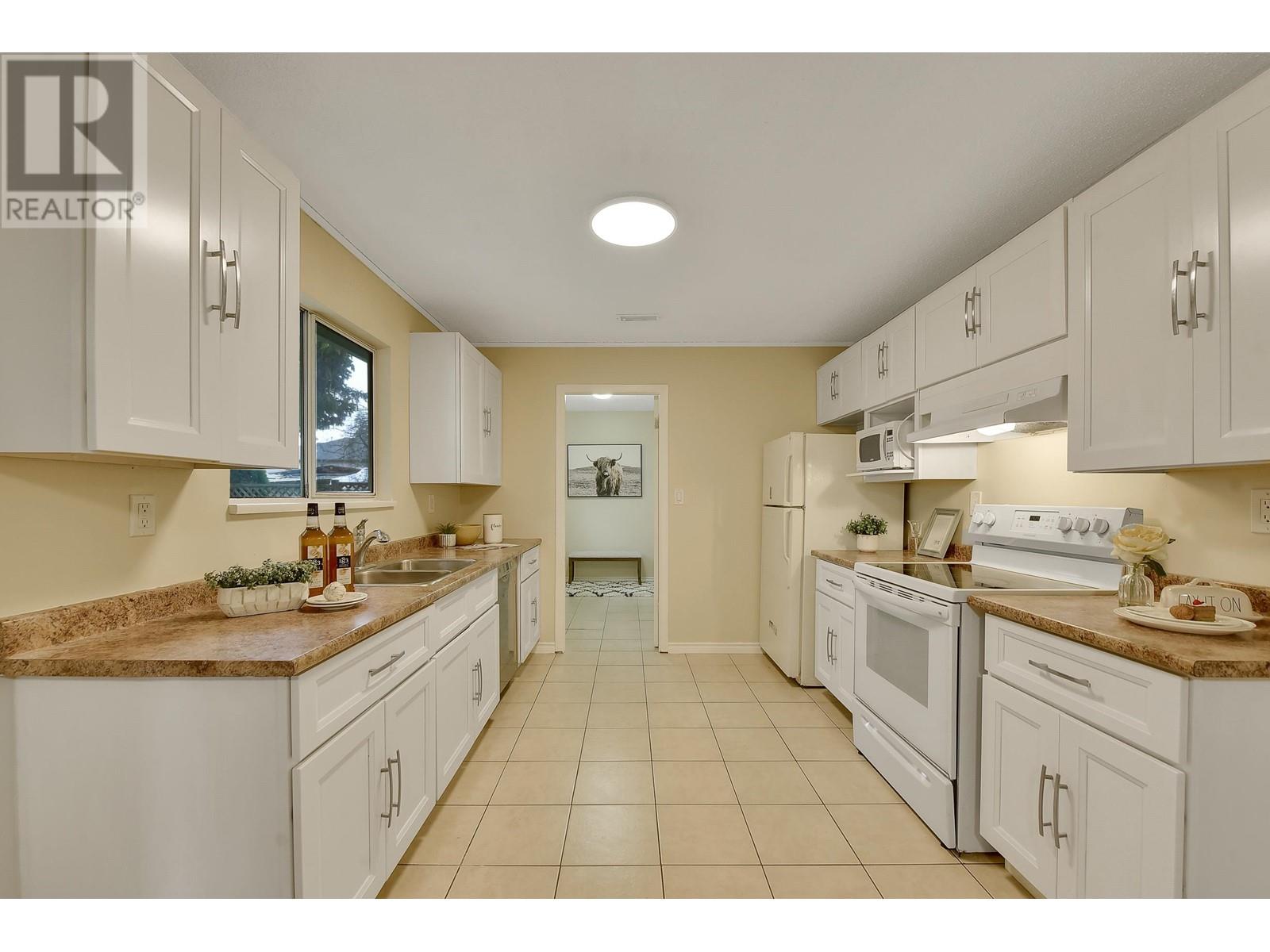 22953 Rogers Avenue, Maple Ridge, British Columbia  V2X 3Z8 - Photo 18 - R2976704