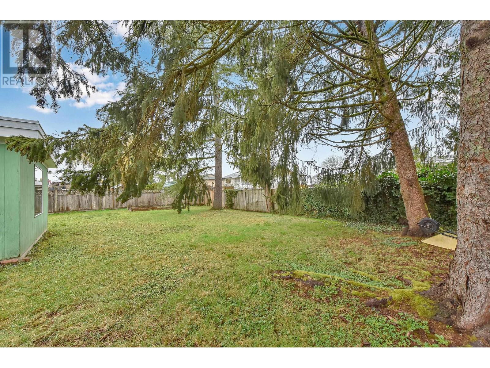 22953 Rogers Avenue, Maple Ridge, British Columbia  V2X 3Z8 - Photo 30 - R2976704