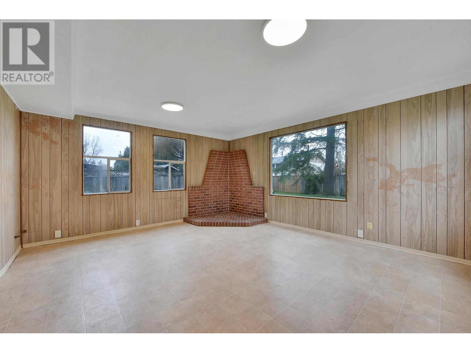 22953 Rogers Avenue, Maple Ridge, British Columbia  V2X 3Z8 - Photo 26 - R2976704