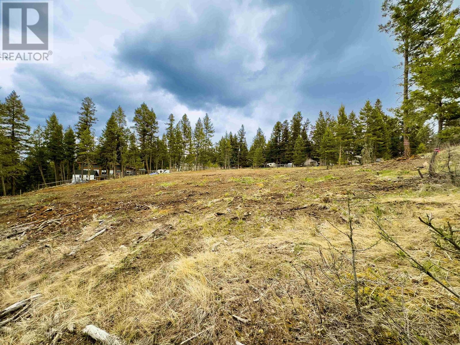Lot 151 Gloinnzun Place, 108 Mile Ranch, British Columbia  V0K 2Z0 - Photo 9 - R2976921