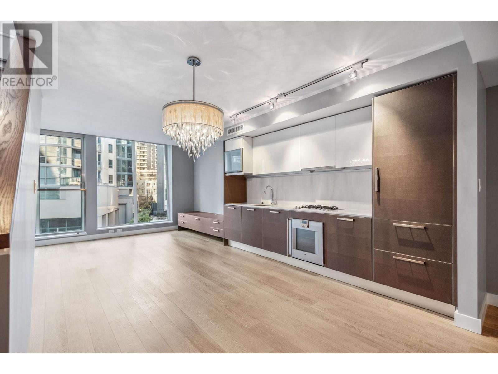 Ph505 1477 W Pender Street, Vancouver, British Columbia  V6G 2S3 - Photo 2 - R2968063
