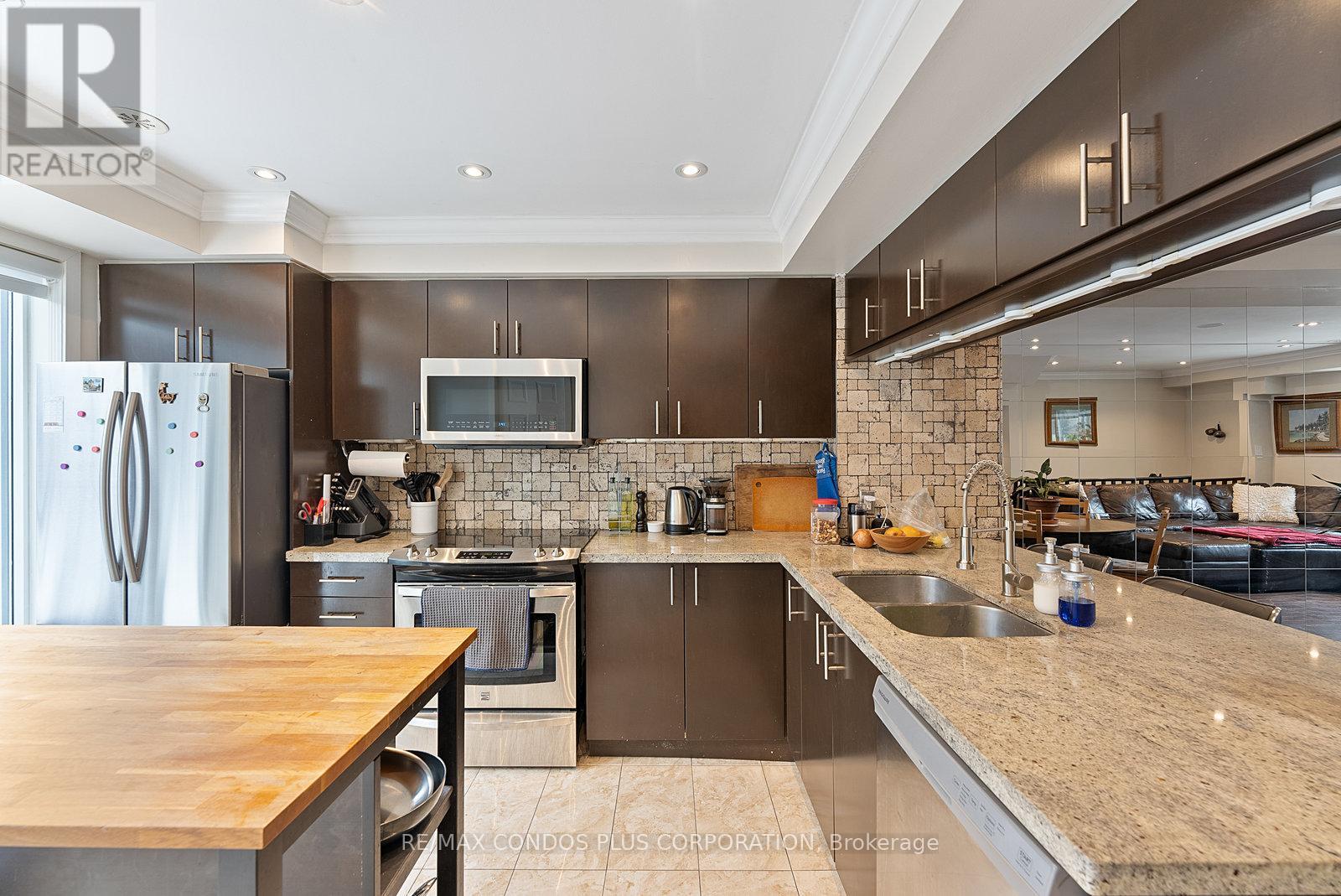 Property at 50 COLE STREET image 5