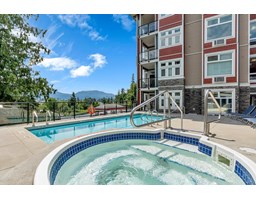305 2242 WHATCOM ROAD, Abbotsford, British Columbia