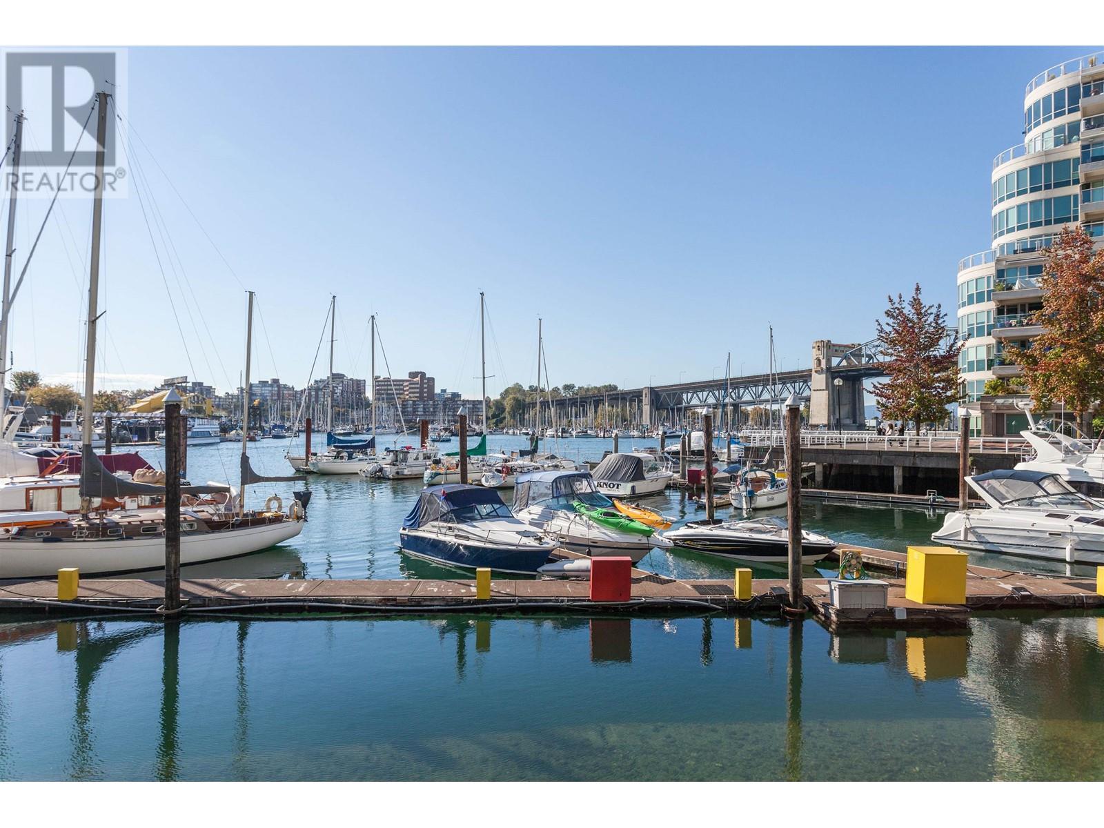 Listing Picture 21 of 28 : 513 888 BEACH AVENUE, Vancouver / 溫哥華 - 魯藝地產 Yvonne Lu Group - MLS Medallion Club Member