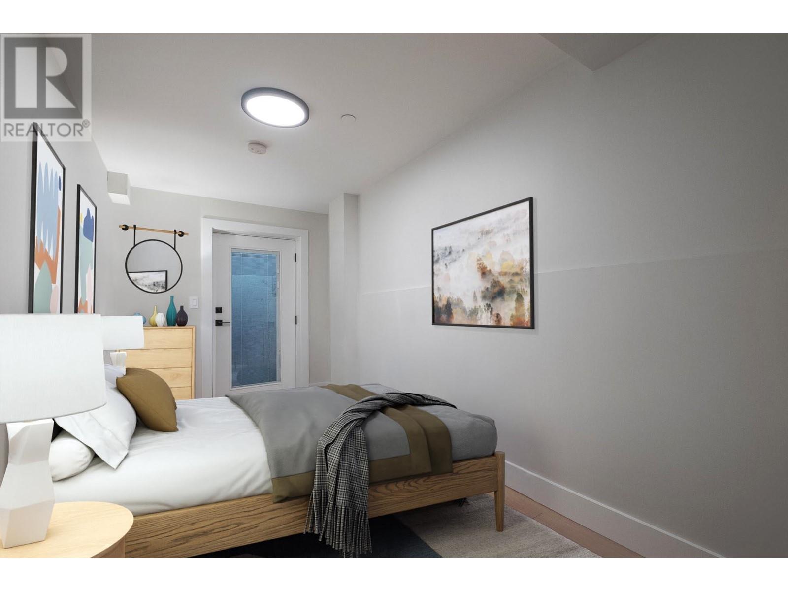 Listing Picture 19 of 26 : 1560 E 10TH AVENUE, Vancouver / 溫哥華 - 魯藝地產 Yvonne Lu Group - MLS Medallion Club Member