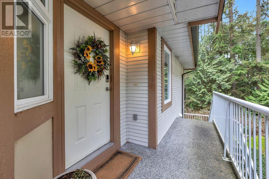 Property at 43 103 PARKSIDE DRIVE image 3
