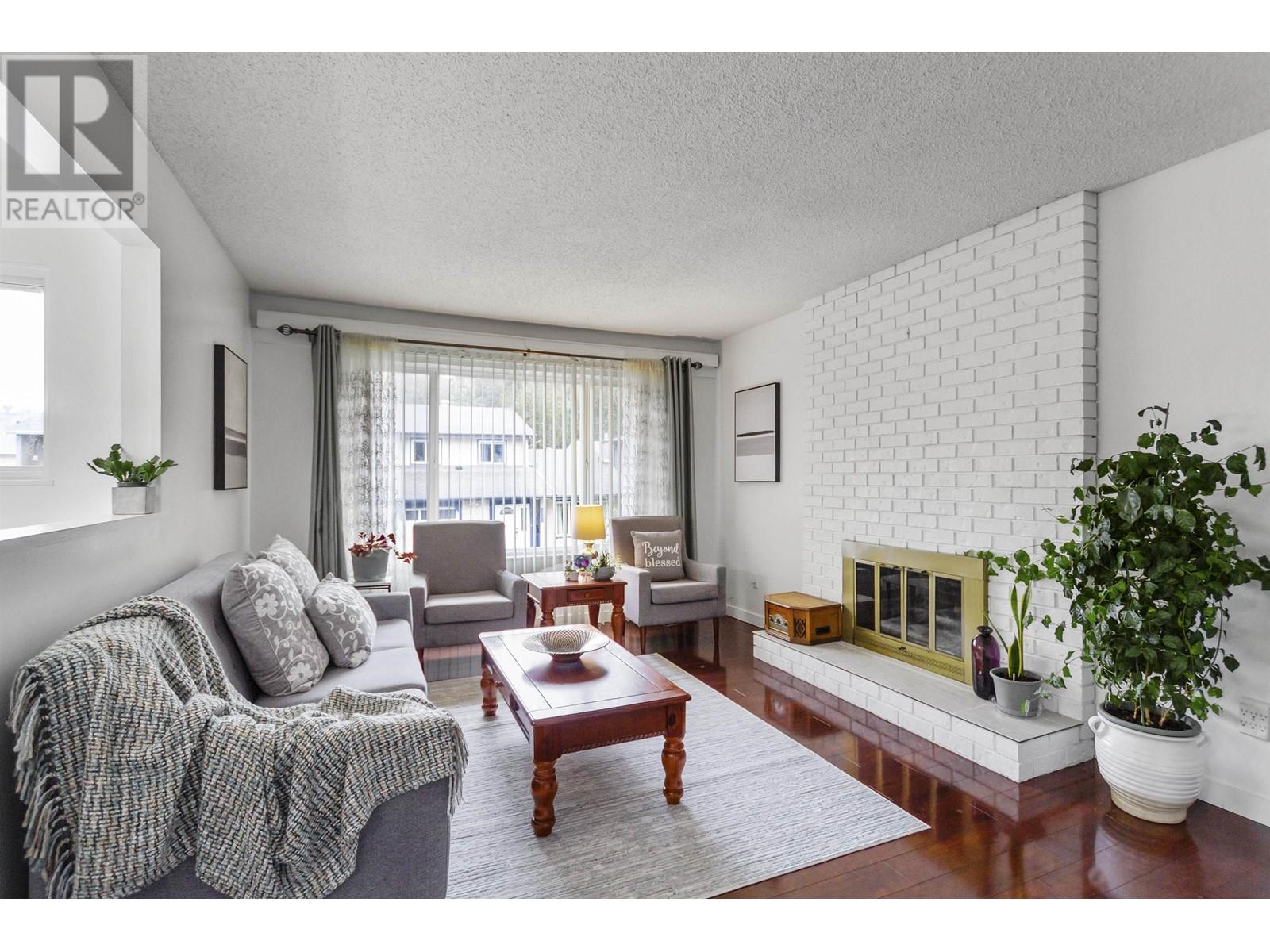 Property at 1892 BLUFF WAY image 1