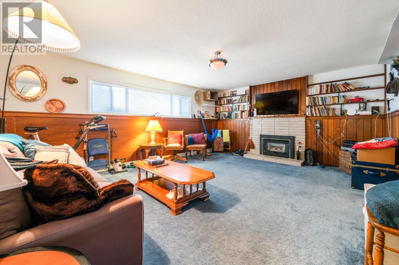 4372 Greta Street, Burnaby, British Columbia  V5J 1N8 - Photo 16 - R2976918