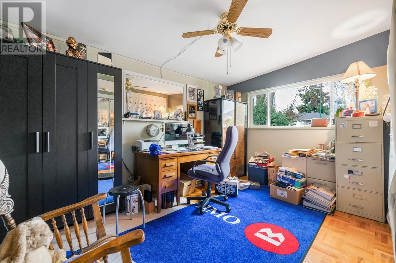 4372 Greta Street, Burnaby, British Columbia  V5J 1N8 - Photo 9 - R2976918