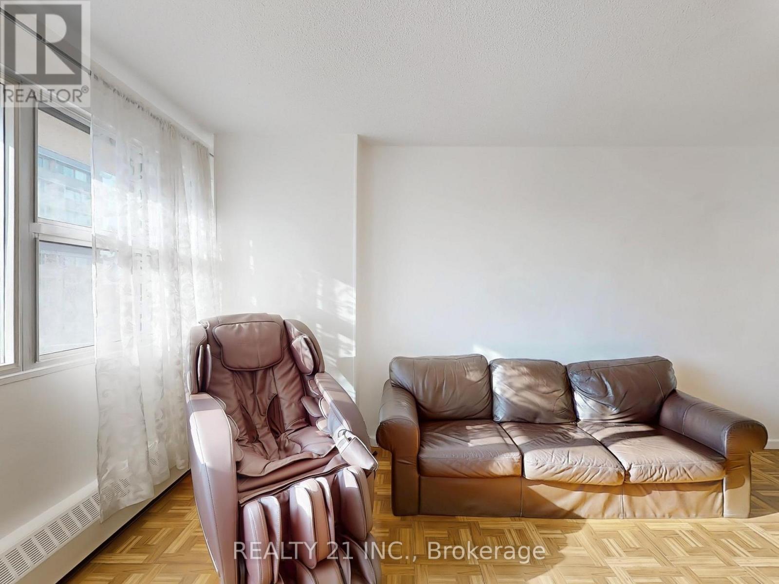 906 - 725 Donmills Road, Toronto, Ontario  M3C 1S7 - Photo 10 - C12015077