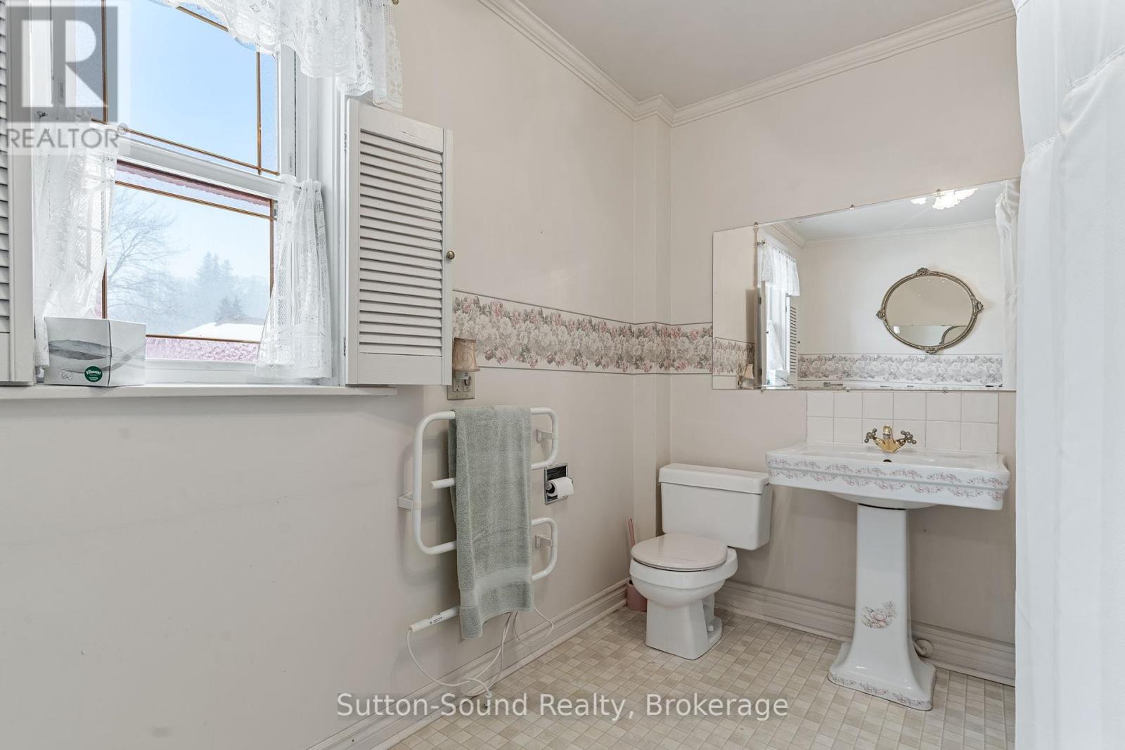 980 3rd Avenue W, Owen Sound, Ontario  N4K 4P6 - Photo 24 - X12015130