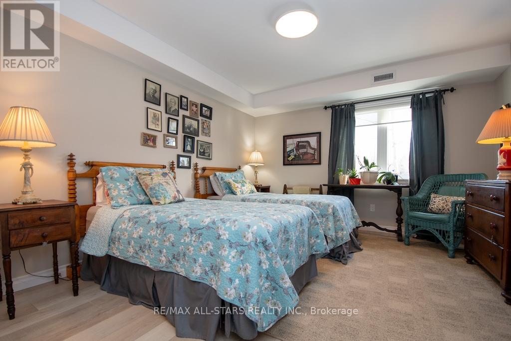 102 - 25 King Street, Kawartha Lakes, Ontario  K9V 1C4 - Photo 18 - X12015072